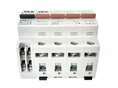 Odpínač s vypínací spouští VCX PV 4P 32A 1000V DC - Obrázek 3